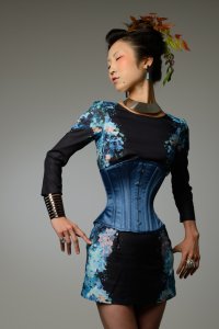 画像2: 砂時計型　アンダーバスト（Hourglass Underbust Corset） (2)