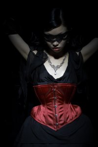 画像2: 急傾斜　砂時計型　アンダーバスト　(Steep incline Hourglass Underbust Corset) (2)